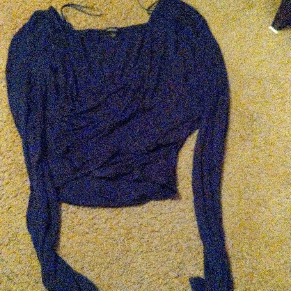 Crossover crop top